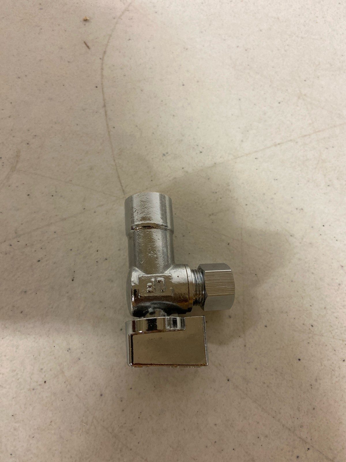 PROFLO PFXQAS32C 1/2″ x 3/8″ Quarter Turn Angle Valve – Chrome
