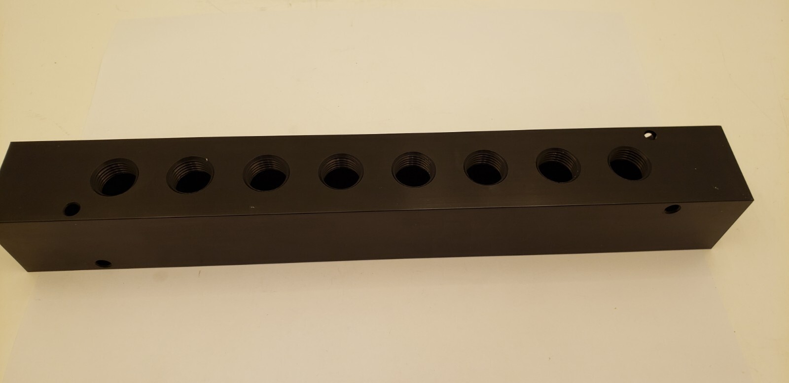 PNEUMADYNE INC M35-375-8 MANIFOLD, METAL, NPT, 11-3/8″ LONG, NIB