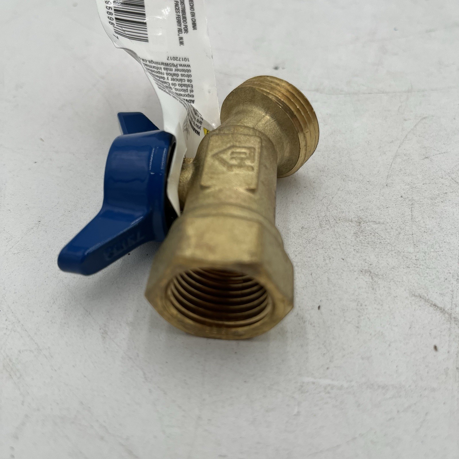 BRAND NEW!! 2 Pack Everbilt 1/2 in. FIP x 3/4 in. MHT Brass Hose Bibb Valve