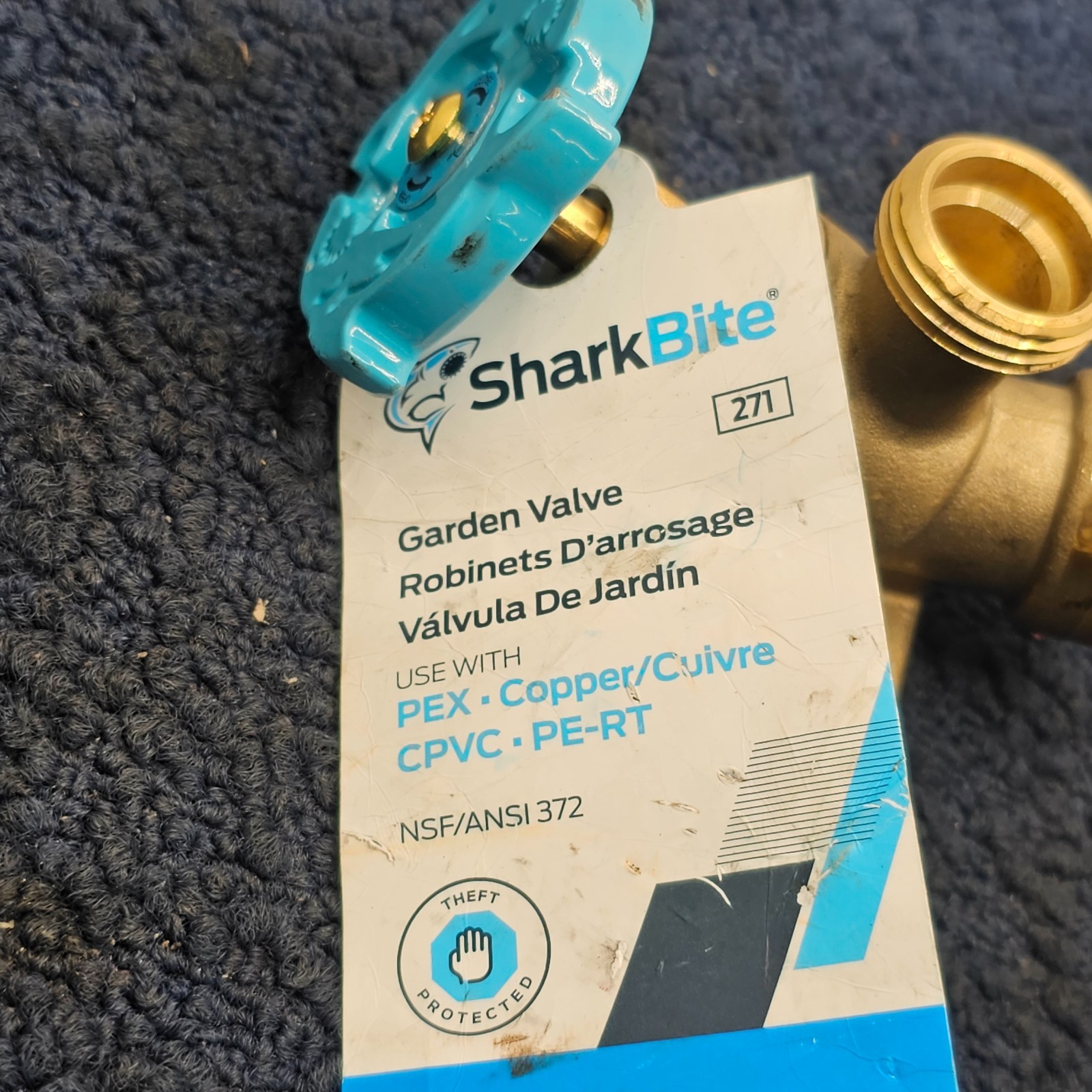 SharkBite 24623LF: 3/4 in. x 3/4 in. MHT Multi-Turn Shut-Off Garden Valve