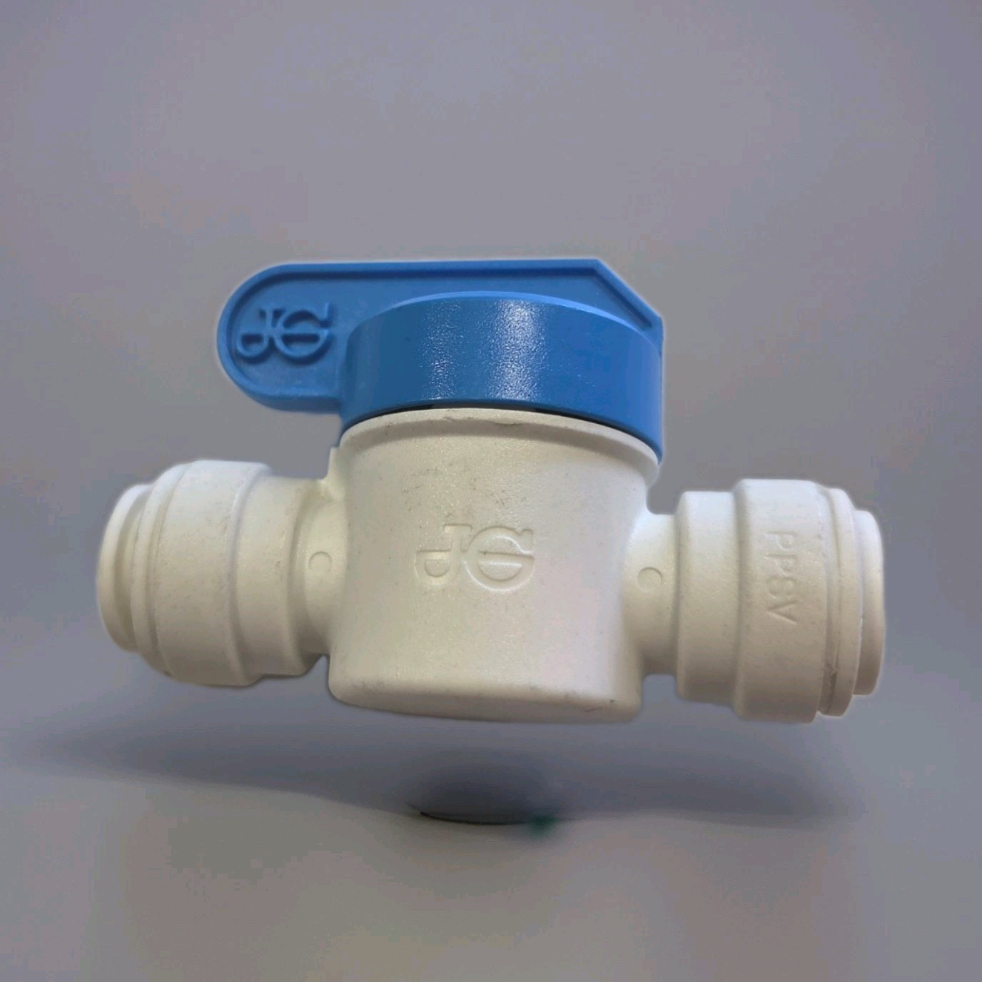 John Guest Push-Fit Inline Ball Valve, Plastic Straight, Blue Handle 0.5-1.0 in
