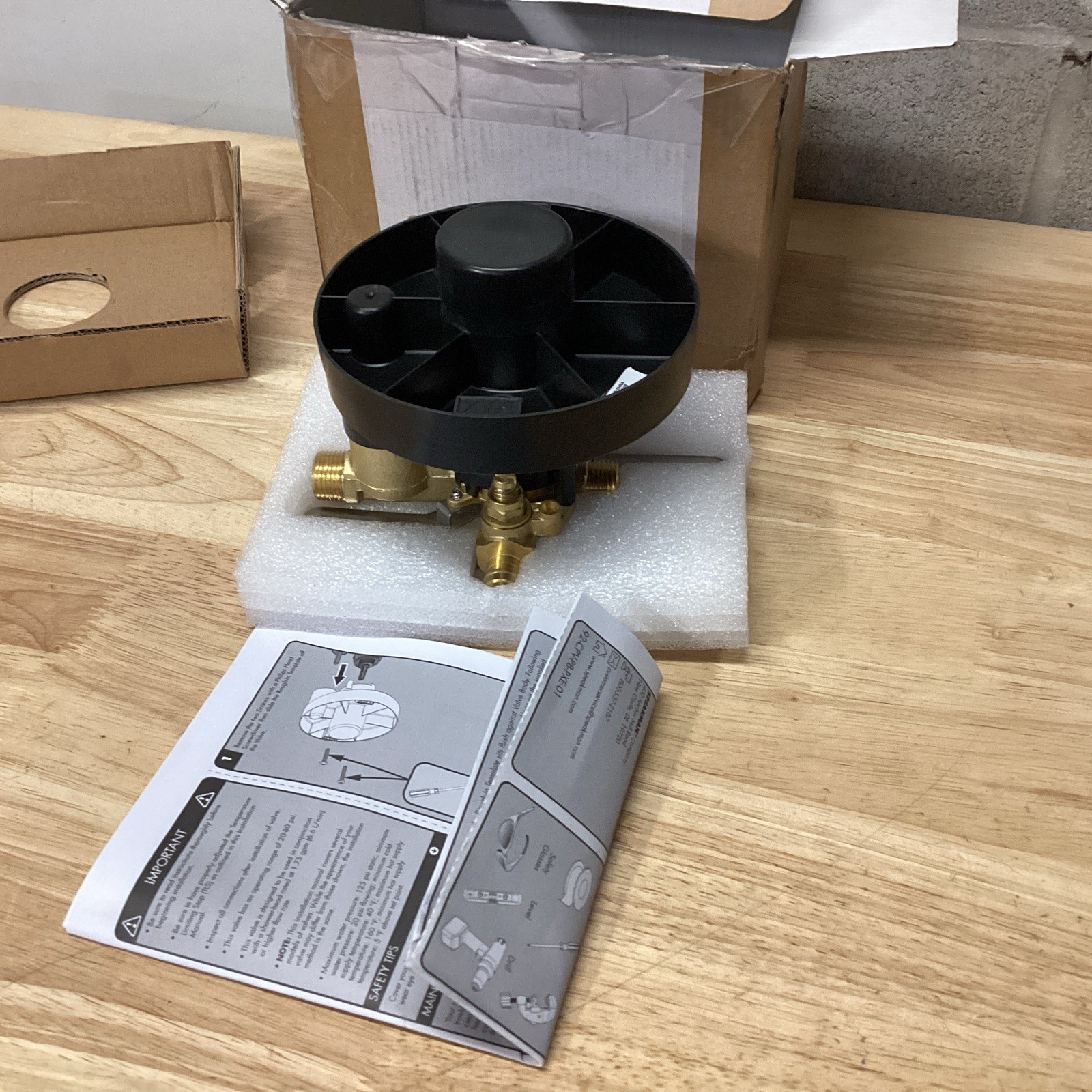 Speakman CPV-PB-DV-PXE Sentinel Mark II Pressure Balancing – Brass
