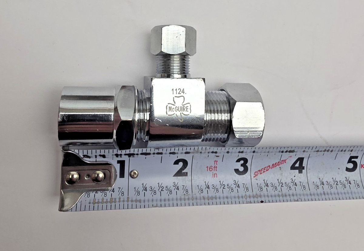 McGuire 1124 LFCK09LK 1/2″ x 3/8″ Compression Chrome Plated Supply Stop Valve