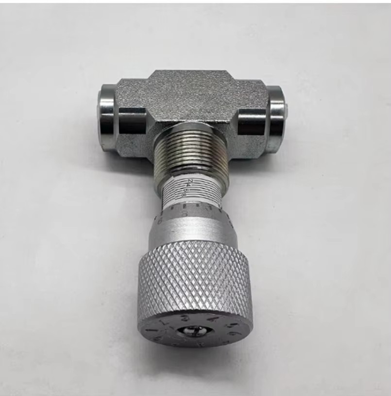 Two Way Hydraulic Flow Control Valve Precise Flow Control 5800 PSI Capacity