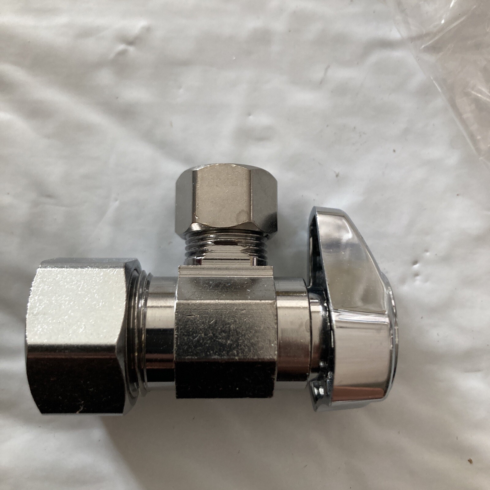 BrassCraft G2CR19XC 1/2” Nom Comp Inlet 3/8” OD Comp Outlet 1/4 Turn Stop