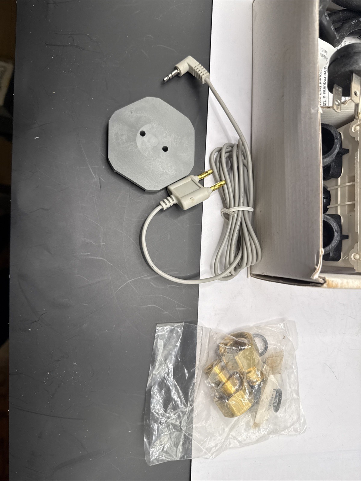 ~ MAIN UNIT ONLY ~ Watts A2C-M1 1/2 IntelliFlow Washing Machine Shut Off Valve