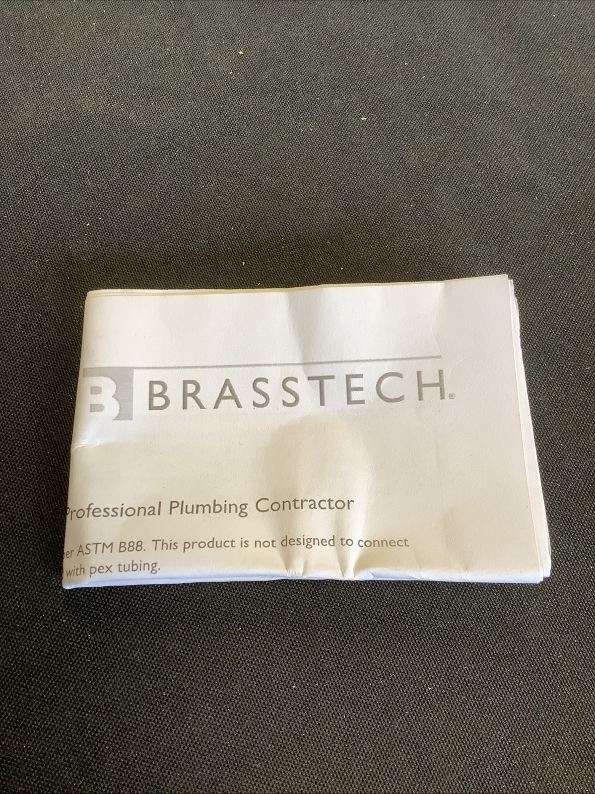 Brasstech 1/2” Angle Valve Kit. Polished Gold. 416X/24 E4