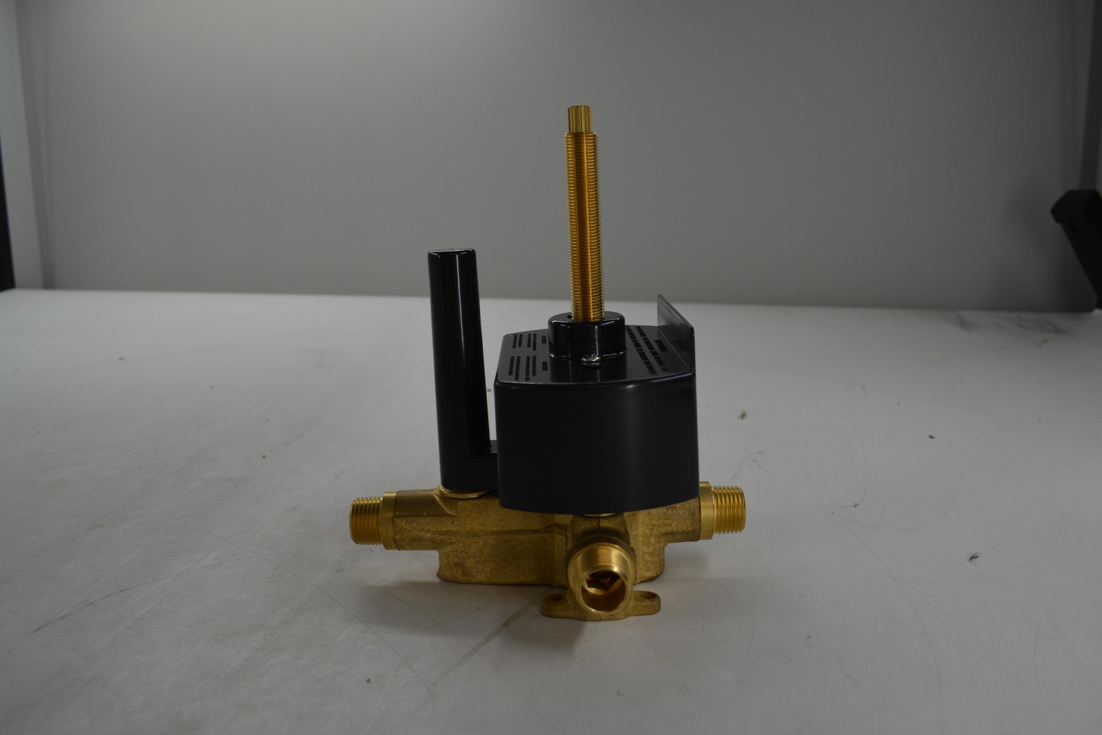 Newport Brass 1-685 Shower Mixing Valve ASM BP T/S Brass 0.5-1.0 In Inlet Tee