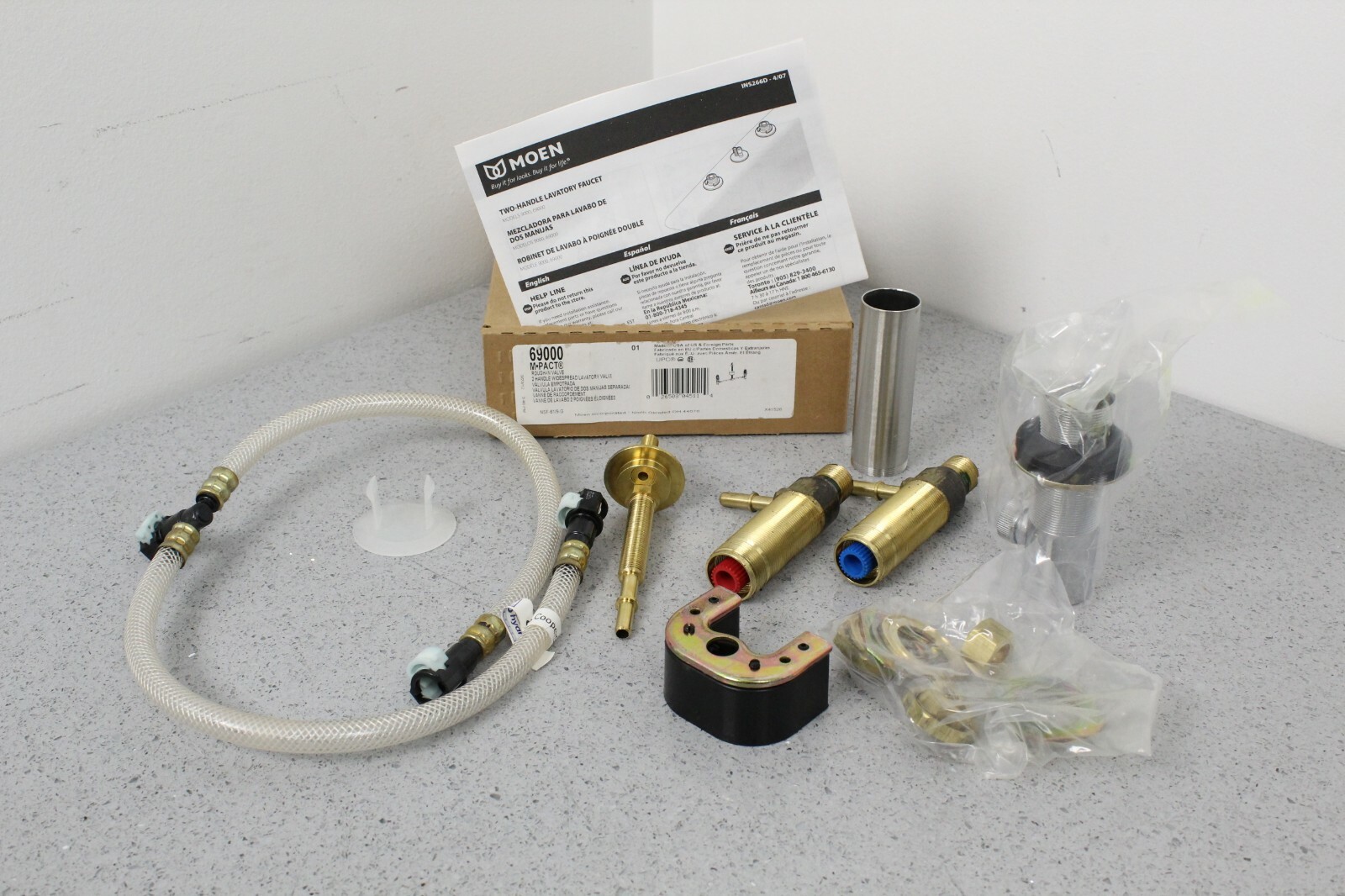 BRAND NEW Moen 69000 1/2 Inch IPS 8″-16″ Centers Widespread Faucet
