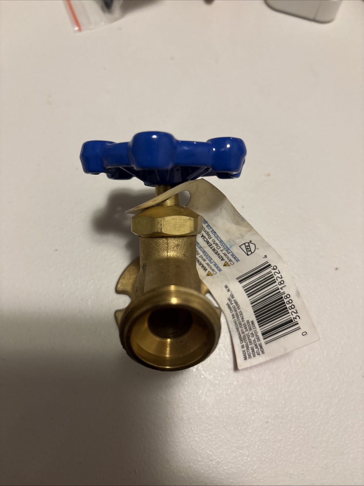 1/2 in.x 3/4 in FIP x MHT Brass Flanged Threaded Sillcock Valve