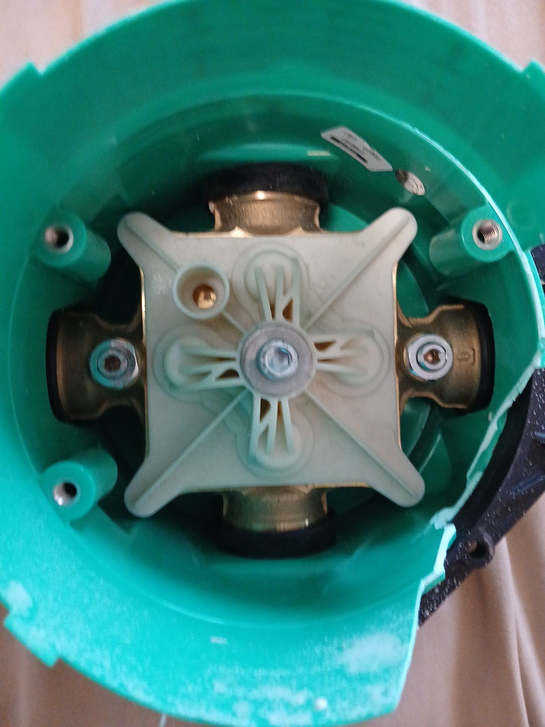 Hansgrohe iBox Universal Service 01850181 4-Outlet Damaged Case Please See Pics!