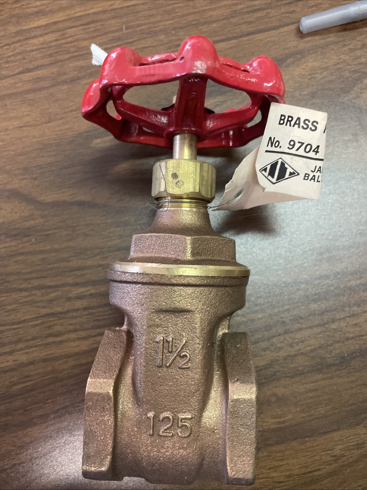Wolverine 1 1/2 Gate Valve X Sweat 200 Wog. New