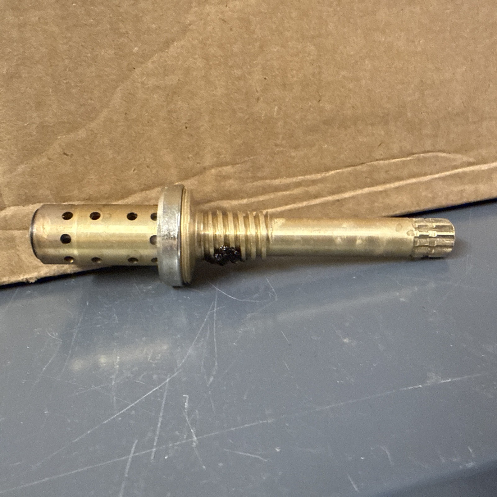 New ORIGINAL Symmons C-5 Spindle w/Gasket Safetymix OEM – New In Box
