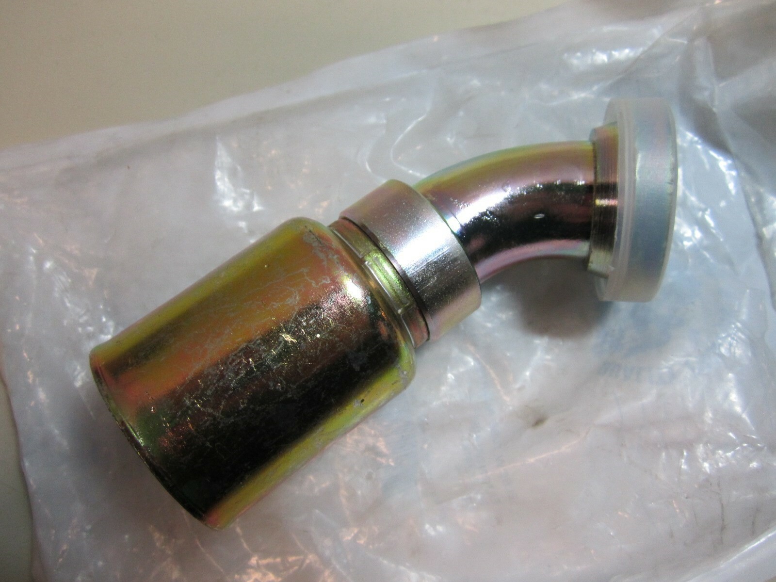 Eaton Weatherhead 20U-G50 Coll-O-Crimp U Series One Piece Coupling 1-1/4″ Flange