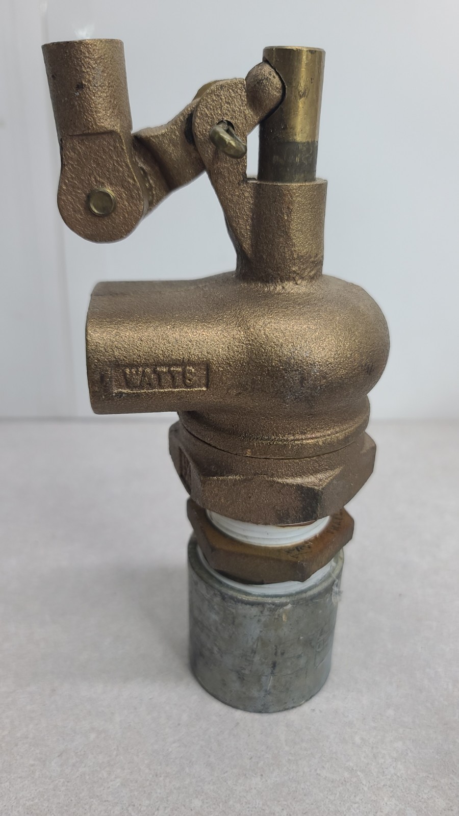 Watts 1250 Series 1-1/4″ Bronze Heavy Duty Float Valve Female NPT Threaded Inlet