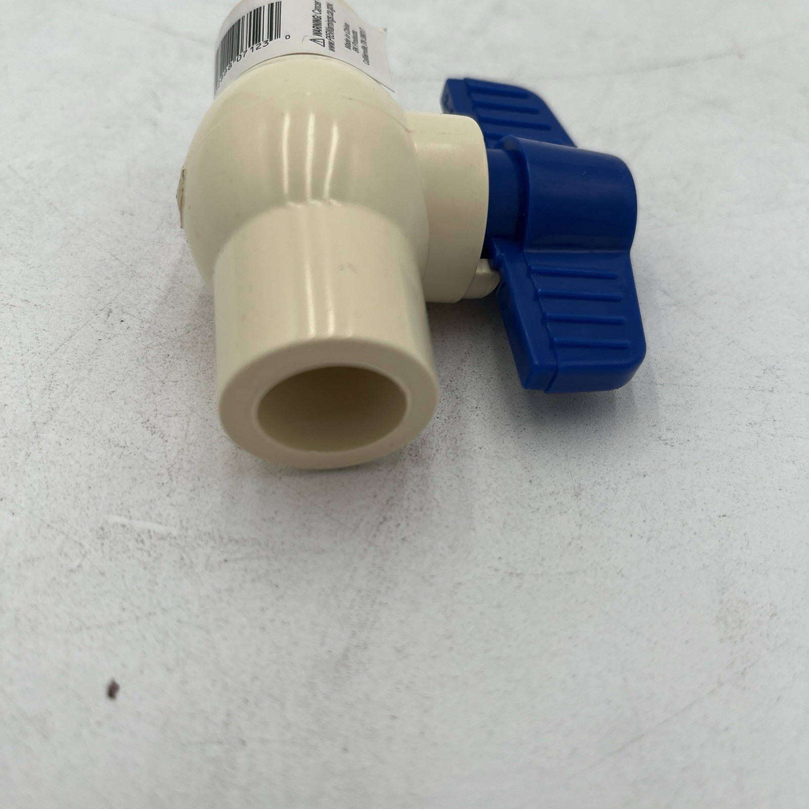 BRAND NEW!! Pack of 2 Pro-Line 1/2″ CPVC Ball Valve Solvent #262 – 107-123HN