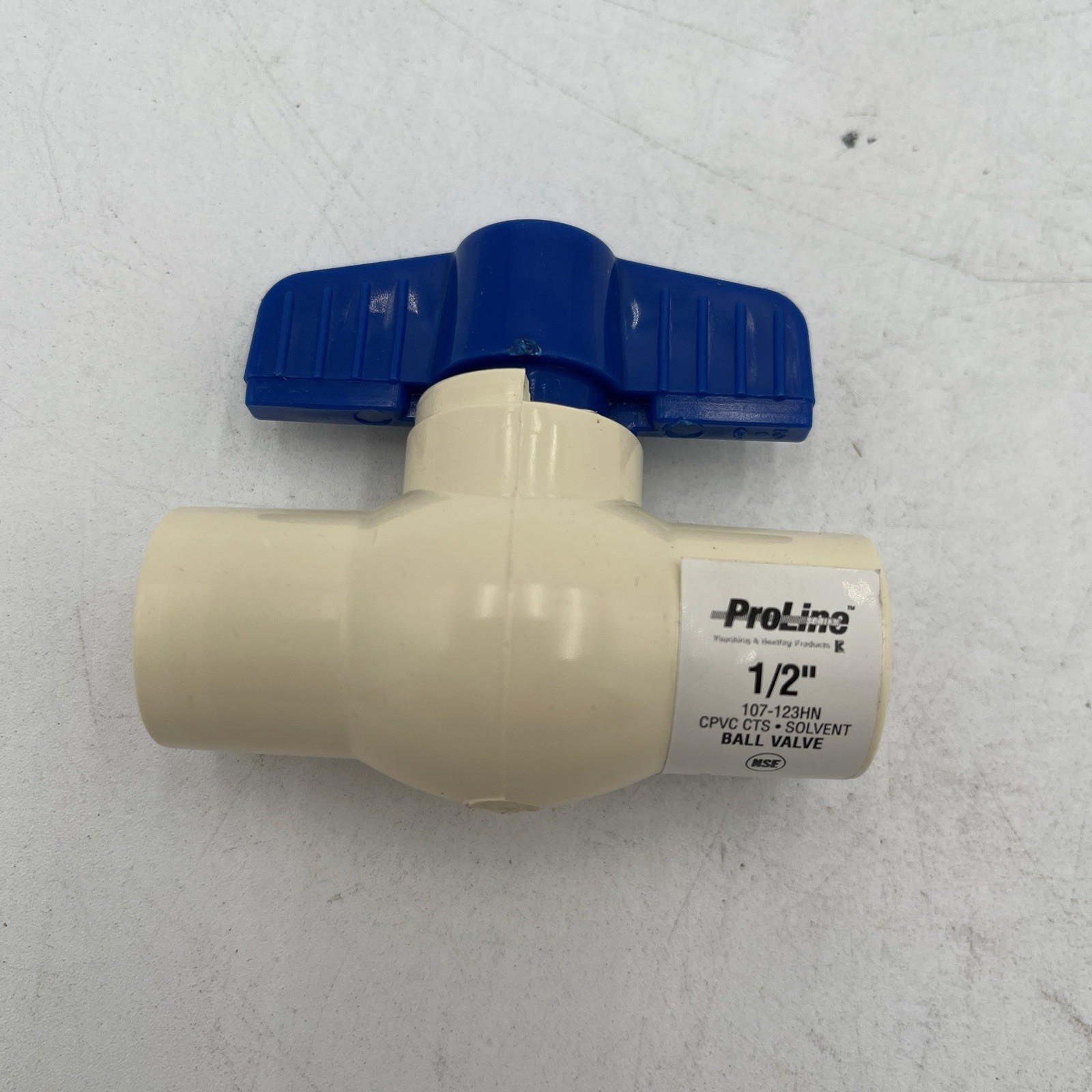 BRAND NEW!! Pack of 2 Pro-Line 1/2″ CPVC Ball Valve Solvent #262 – 107-123HN