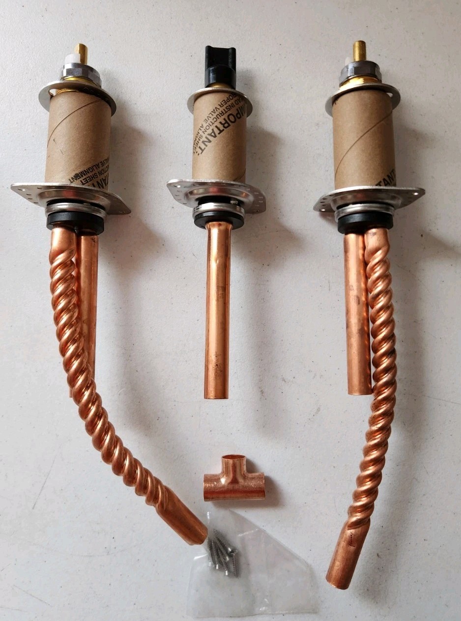 Delta R2707 Three Hole Roman Tub Faucet Rough In Kit