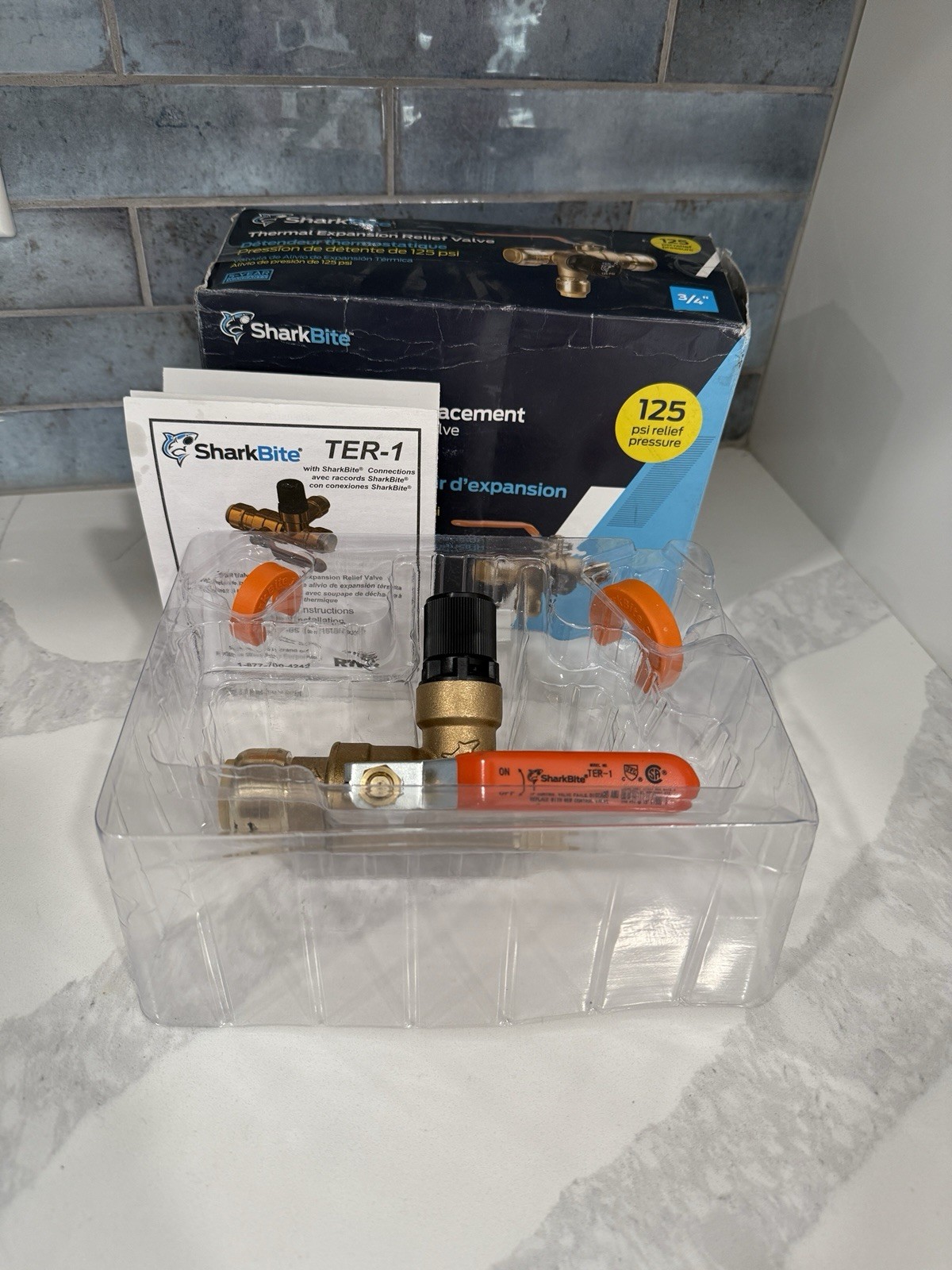 Sharkbite 3/4 in. Brass Thermal Expansion Relief Valve TER-1 Open Box