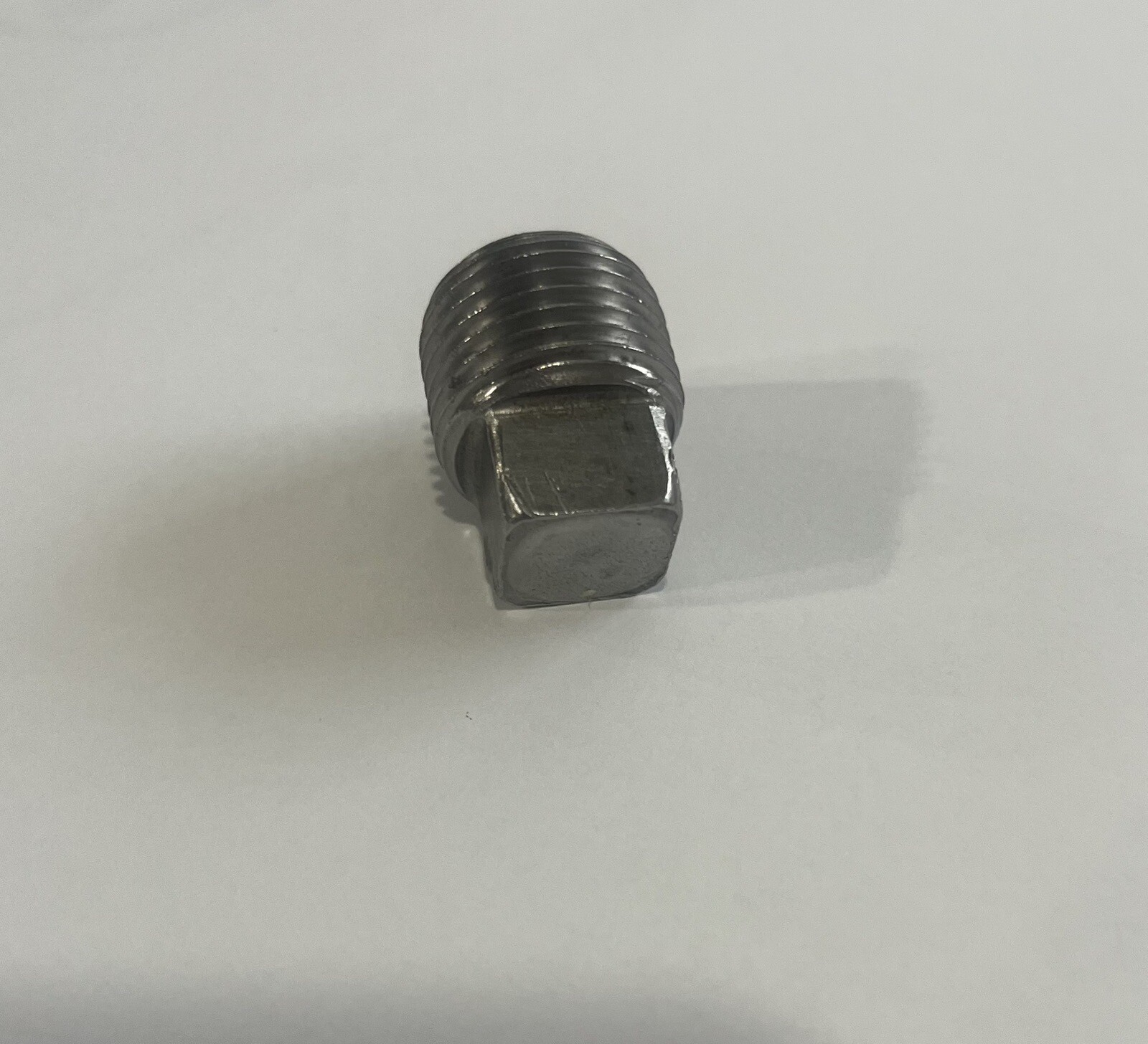 P002700 3/4″ MALE NPT PIPE PLUG, SQUARE HEAD, STEEL, FUEL OIL GAS WATER