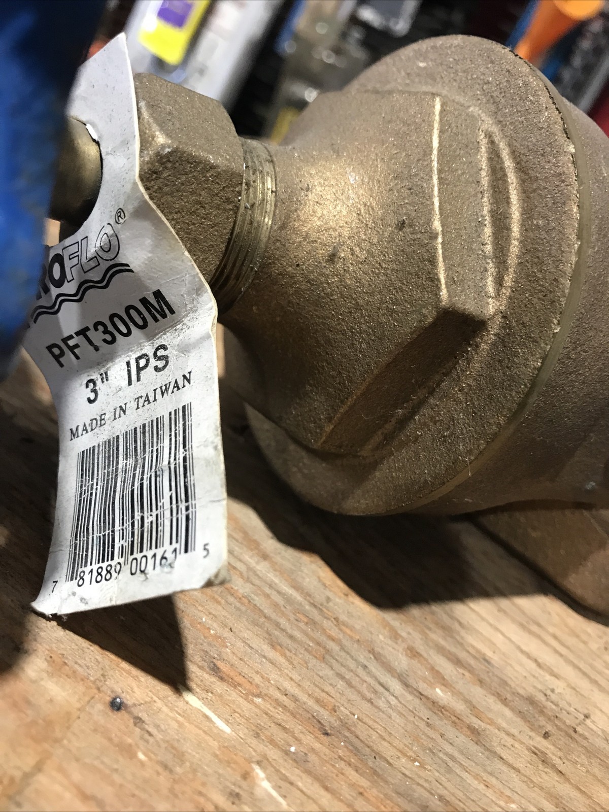 Proflo 3″ Low Lead 200# Gate Valve Threaded PFT300M Female NPT