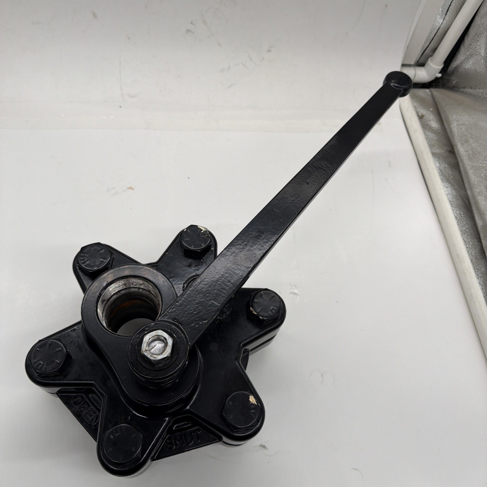 UNITED BRASS WORKS 296970 Gate Valve,2″,Steel,NPT 45A306