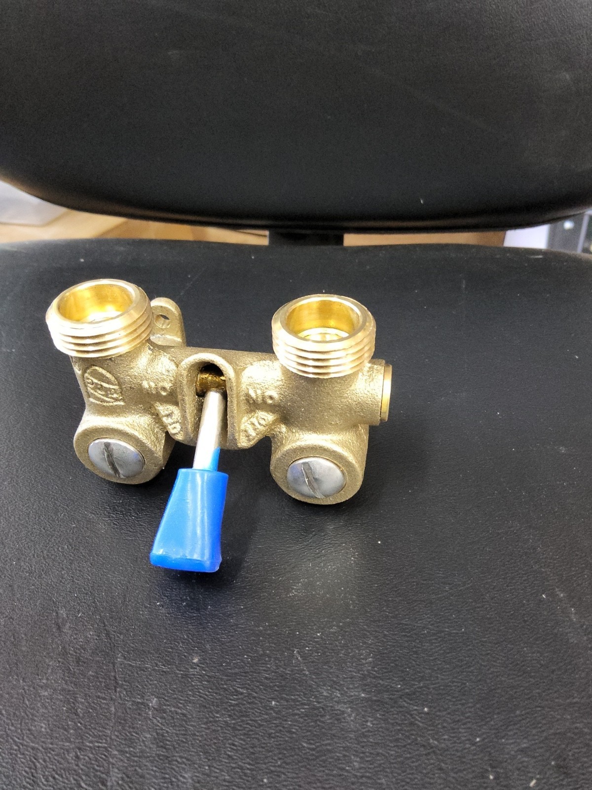 Watts Washing Machine Shutoff Valve, 1/2 Inch, Bronze 175C. SB6