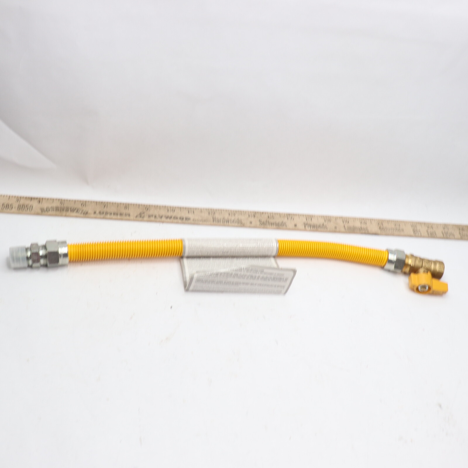 Gas Connector Yellow Coated 1/2M x 1/2F x 18″ G012YE103118