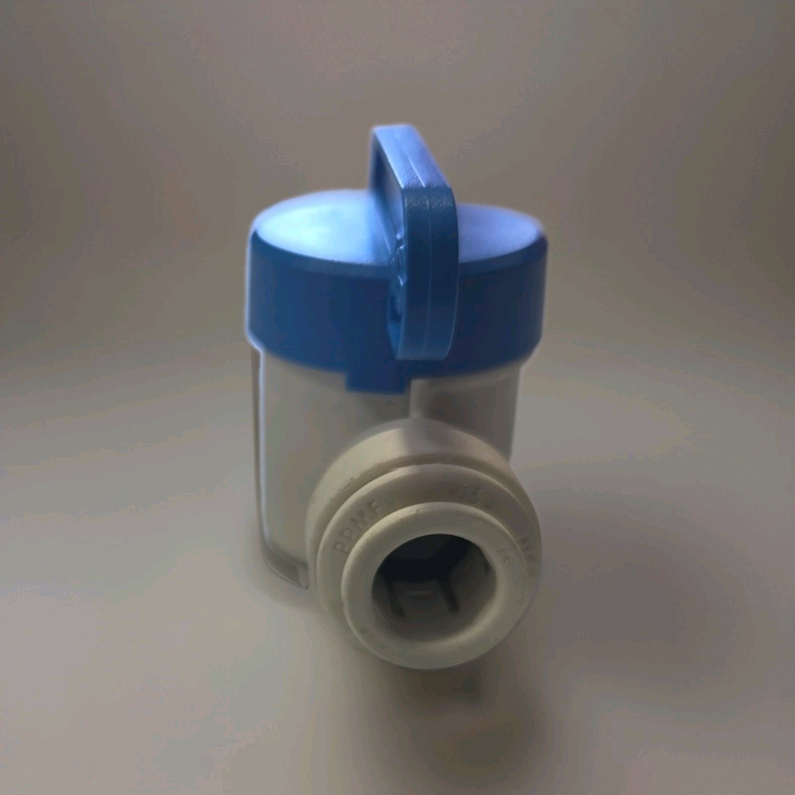 John Guest Push-Fit Inline Ball Valve, Plastic Straight, Blue Handle 0.5-1.0 in
