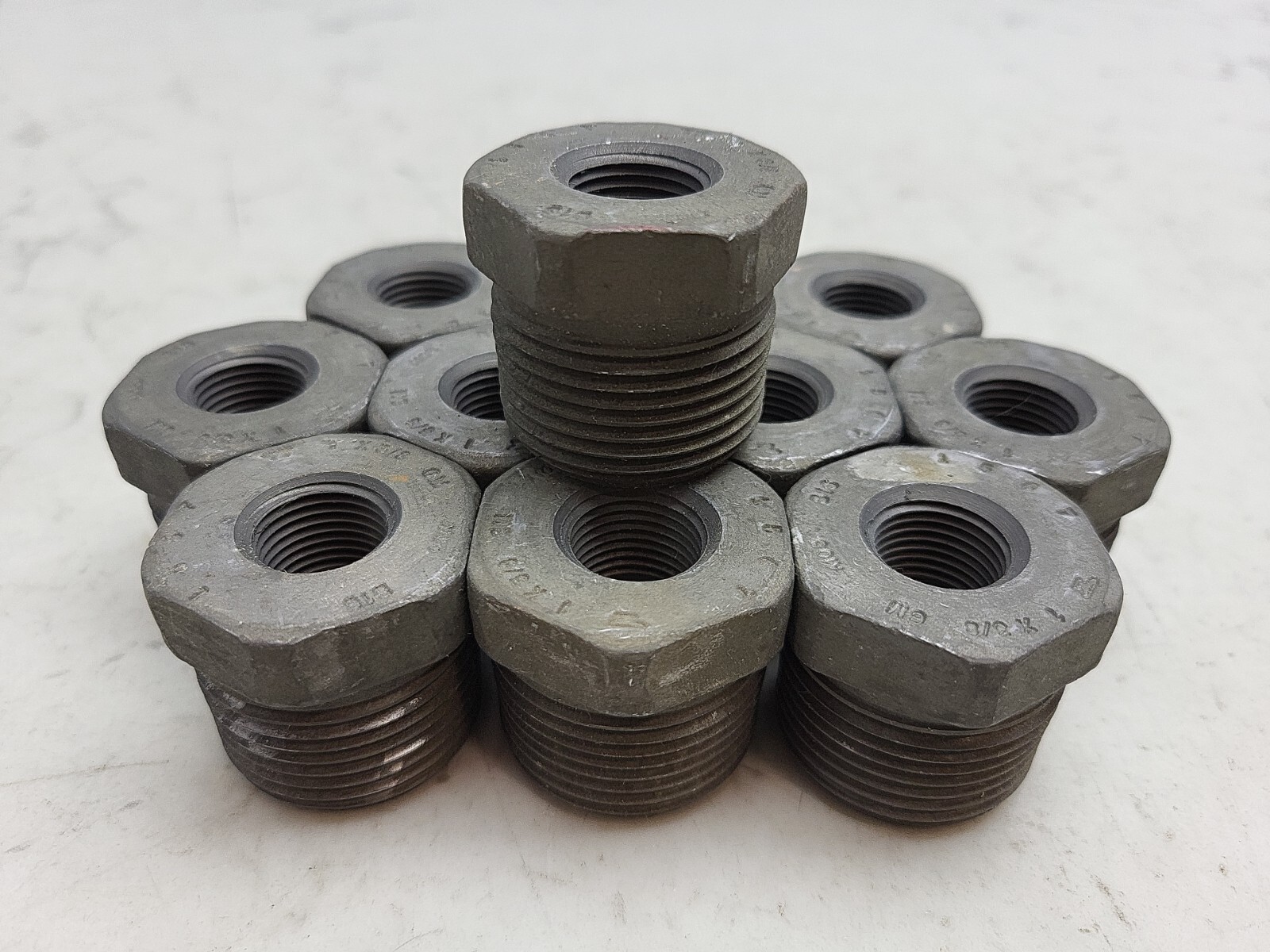 11 Pack 1″ x 3/8″ Forged Steel Hex Bushing Class 3000 Male Npt x Female Npt