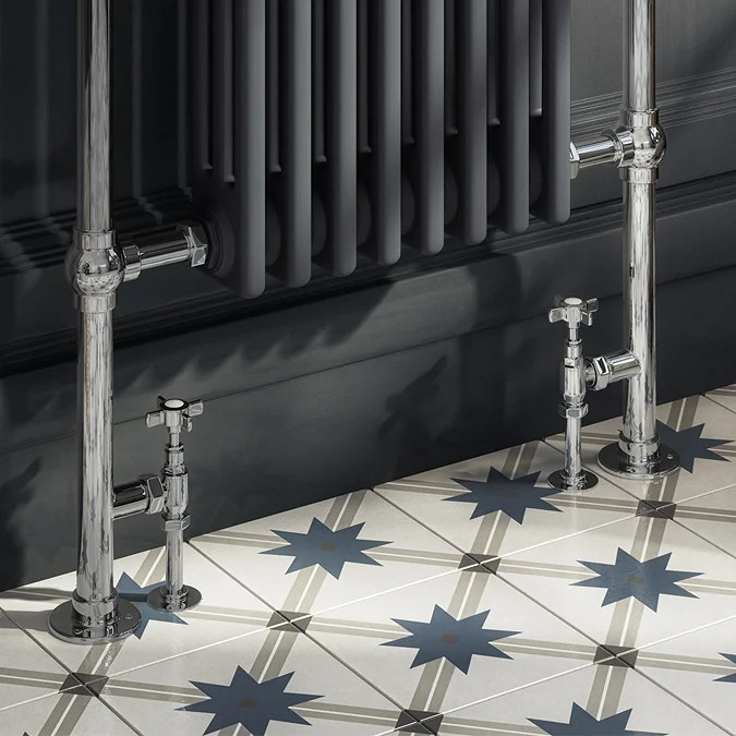 NWT victorianplumbing Chatsworth Traditional Angled Radiator Valves and Pipe Set