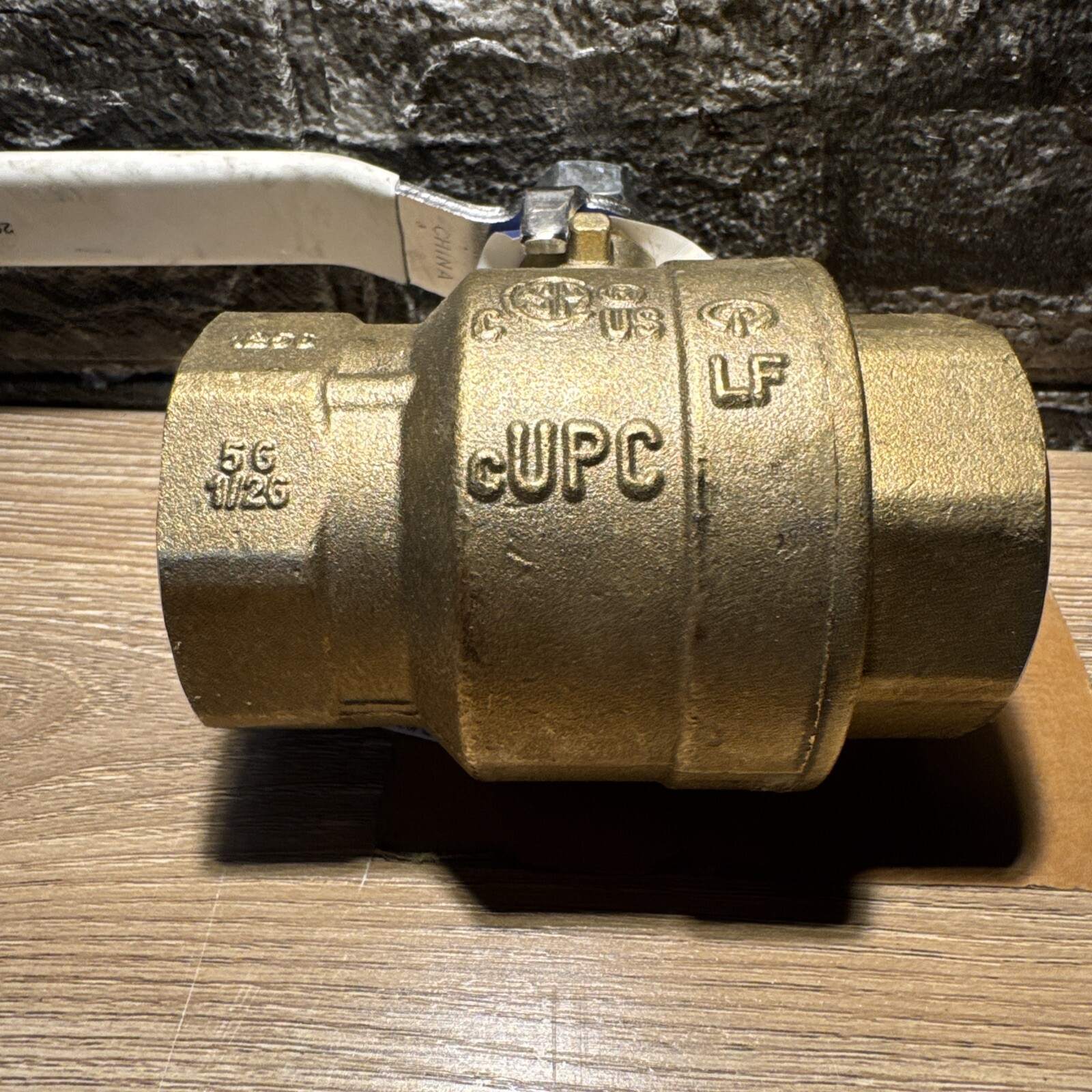 1 1/2” FIP BRASS Ball Valve NPT Female Threaded Full Port 600 WOG WATER,OIL,GAS