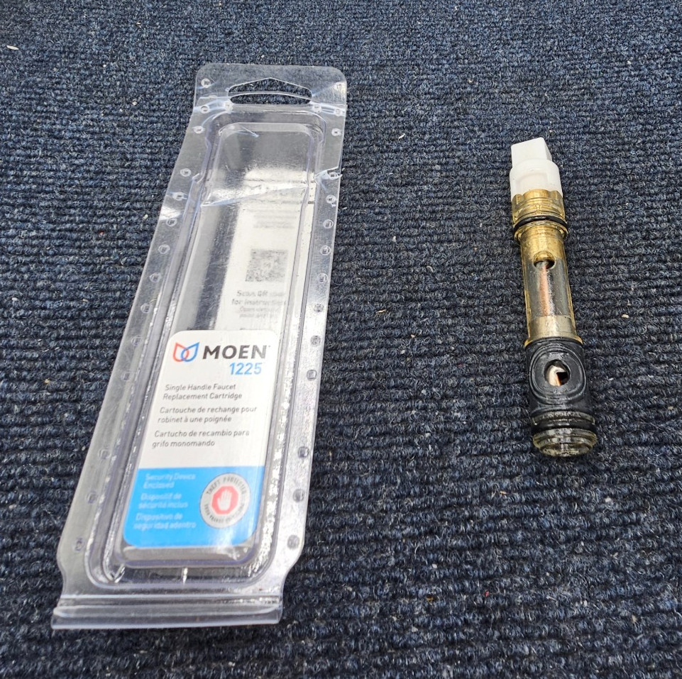 Moen 1225B: Single Handle Faucet Replacement Cartridge