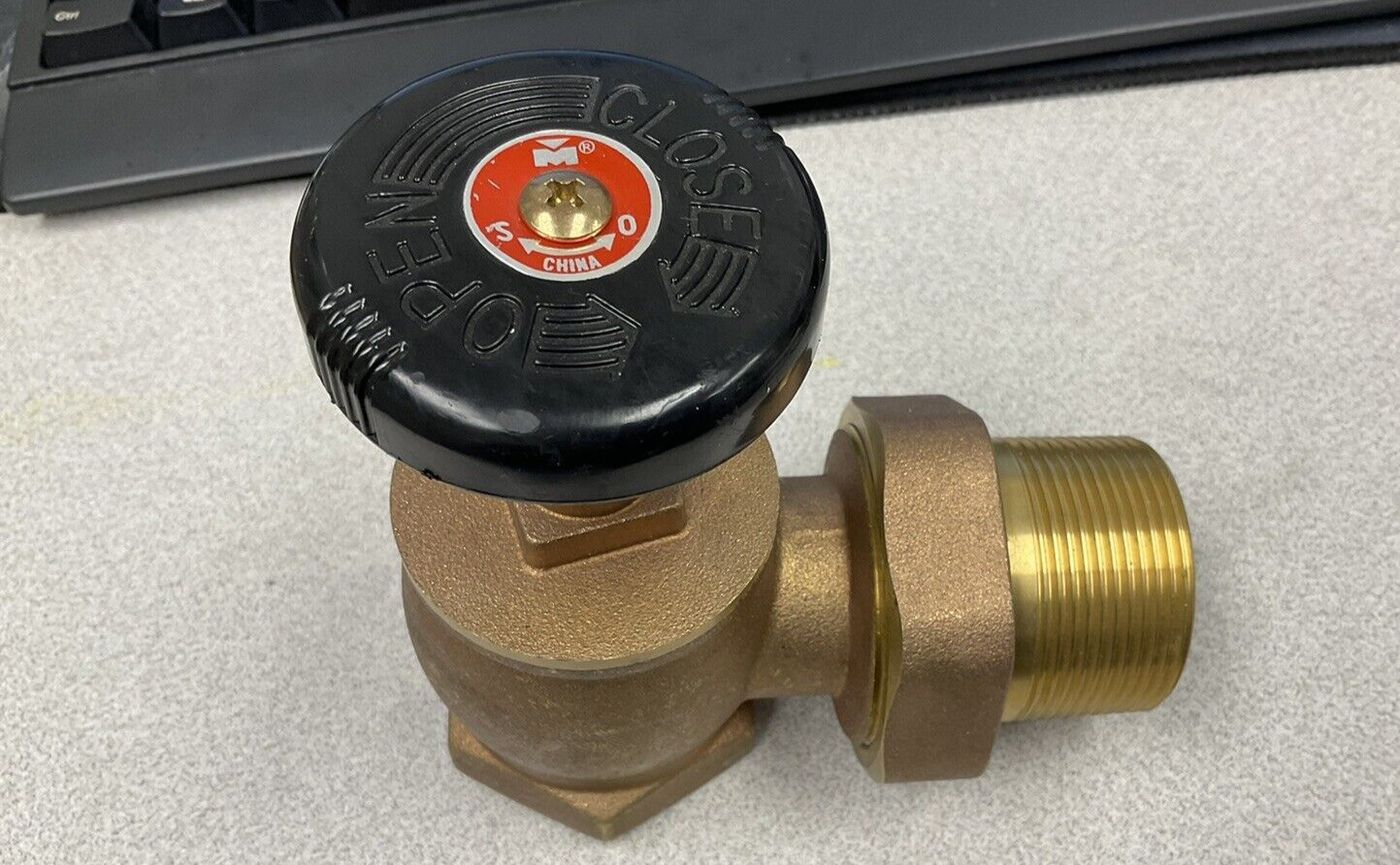 Matco-Norca 1-1/2″ (FIP x Male Union) Steam Angle Radiator Valve, BARVY-1500