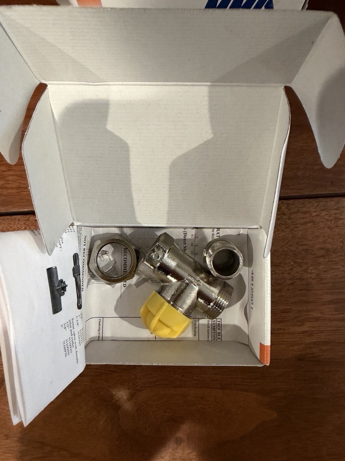 MMI 1/2 in IPS Straight Radiator Valve Chrome 248° HW 15 PSI N10737