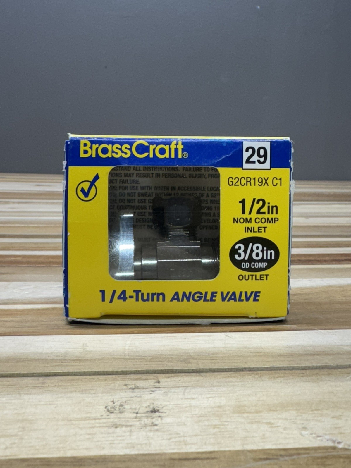 BRASSCRAFT G2CR19XC 1/4 TURN ANGLE STOP 1/2 NOM INLET 3/8″ OUTLET