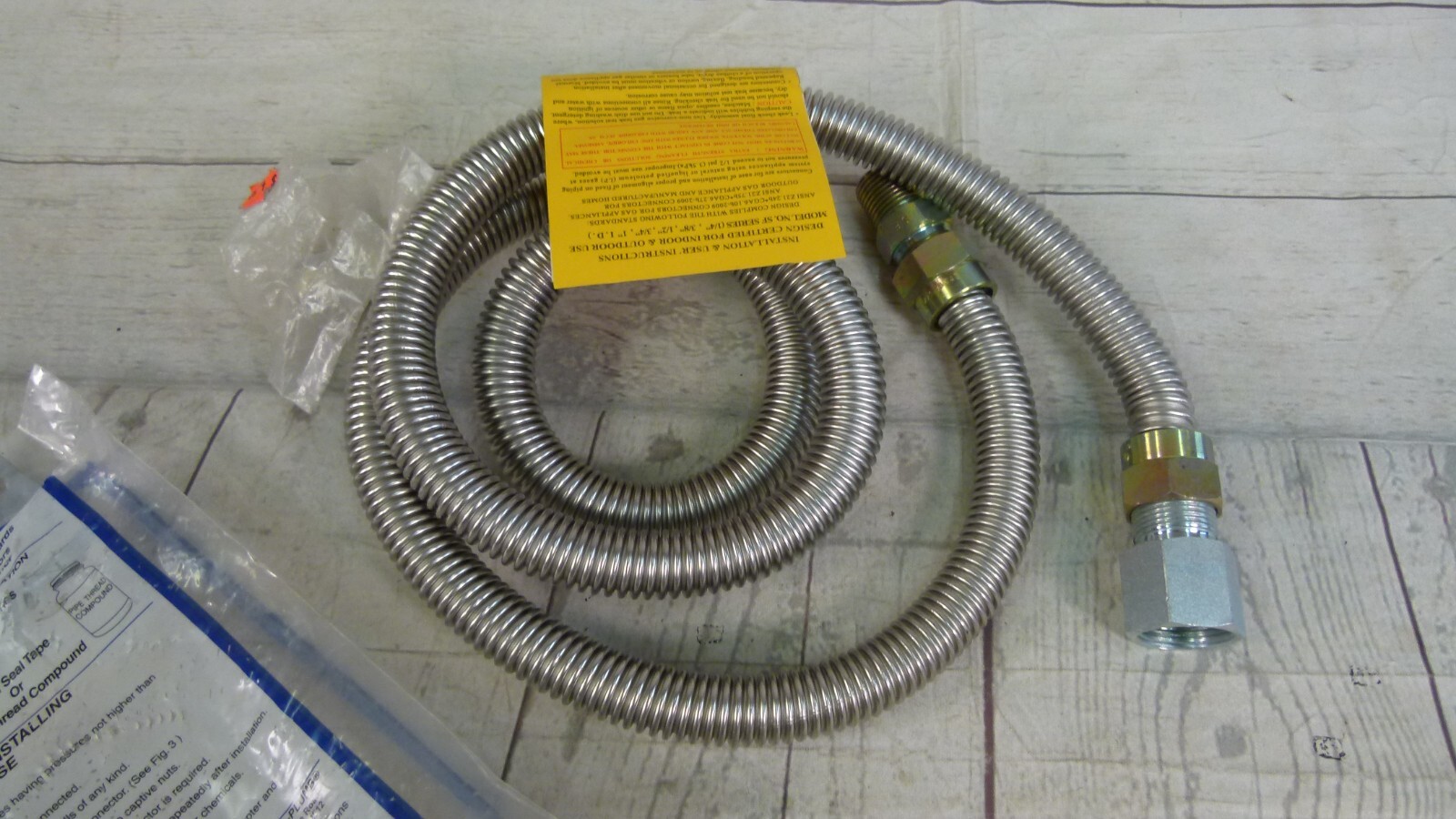 Aqua Plumb Stainless Steel Gas Connector Length 60”