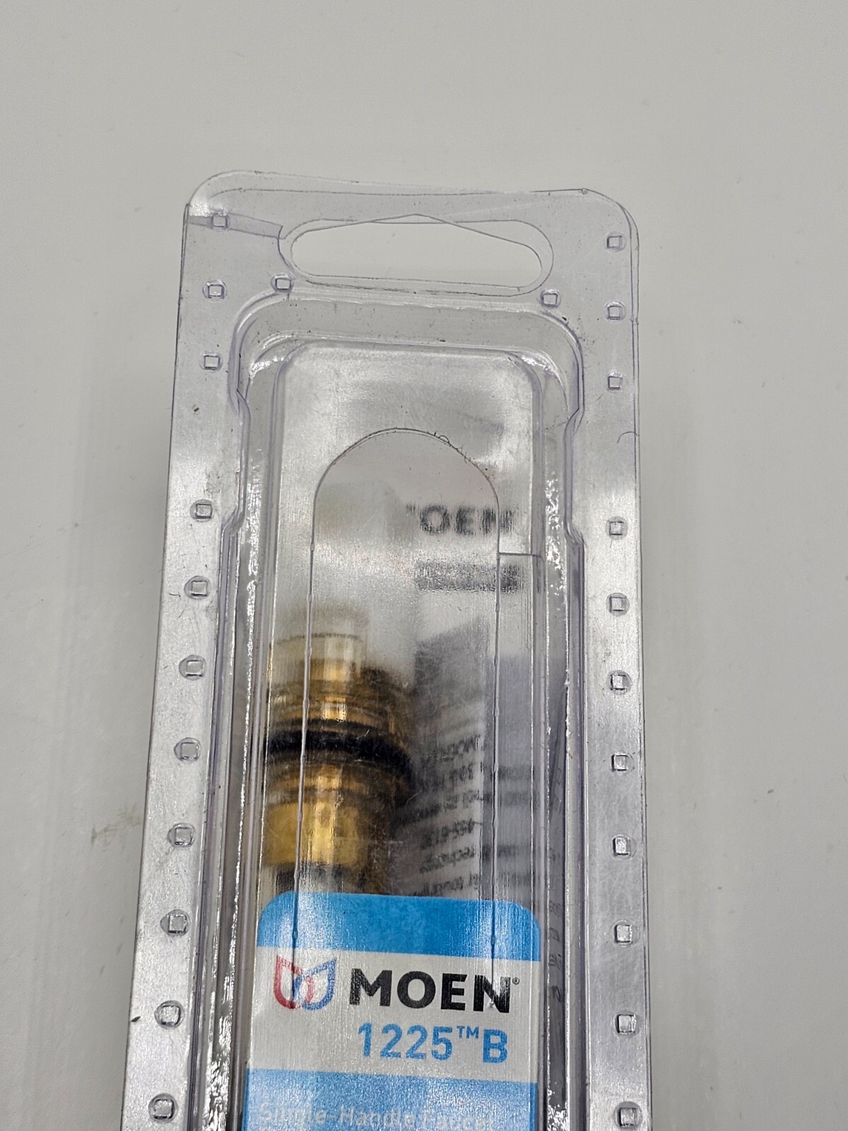 MOEN 1225 B Single Handle Cartridge Faucet
